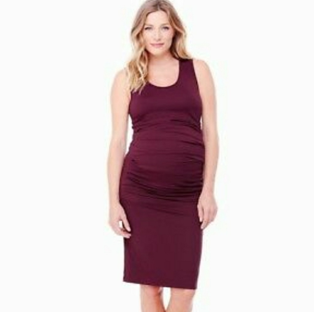 Ingrid &isabel maternity sleeveless tank pinot S